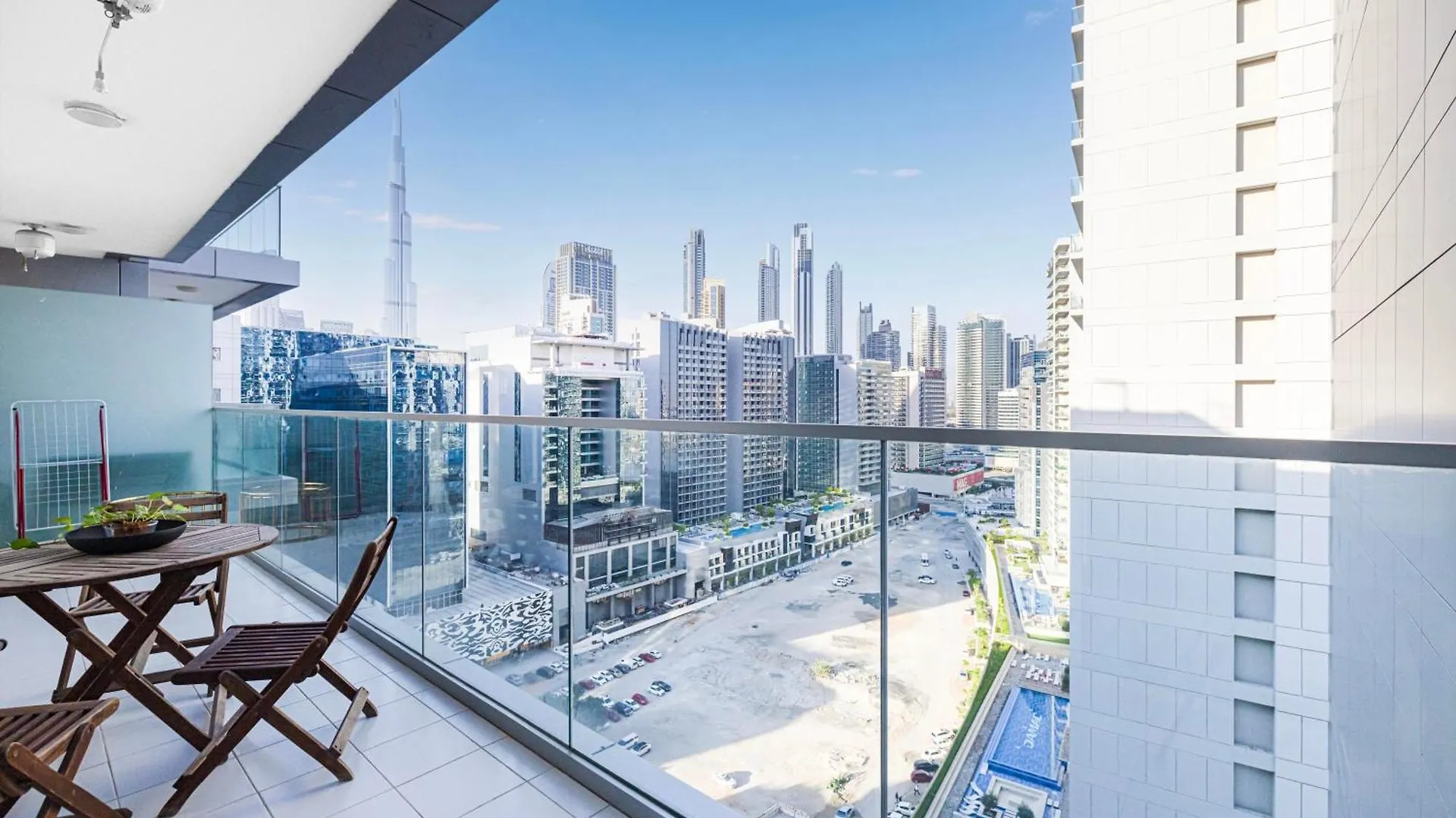 Modern With Stunning City View - Damac Majestine Tower Dubai 0*,  Birleşik Arap Emirlikleri